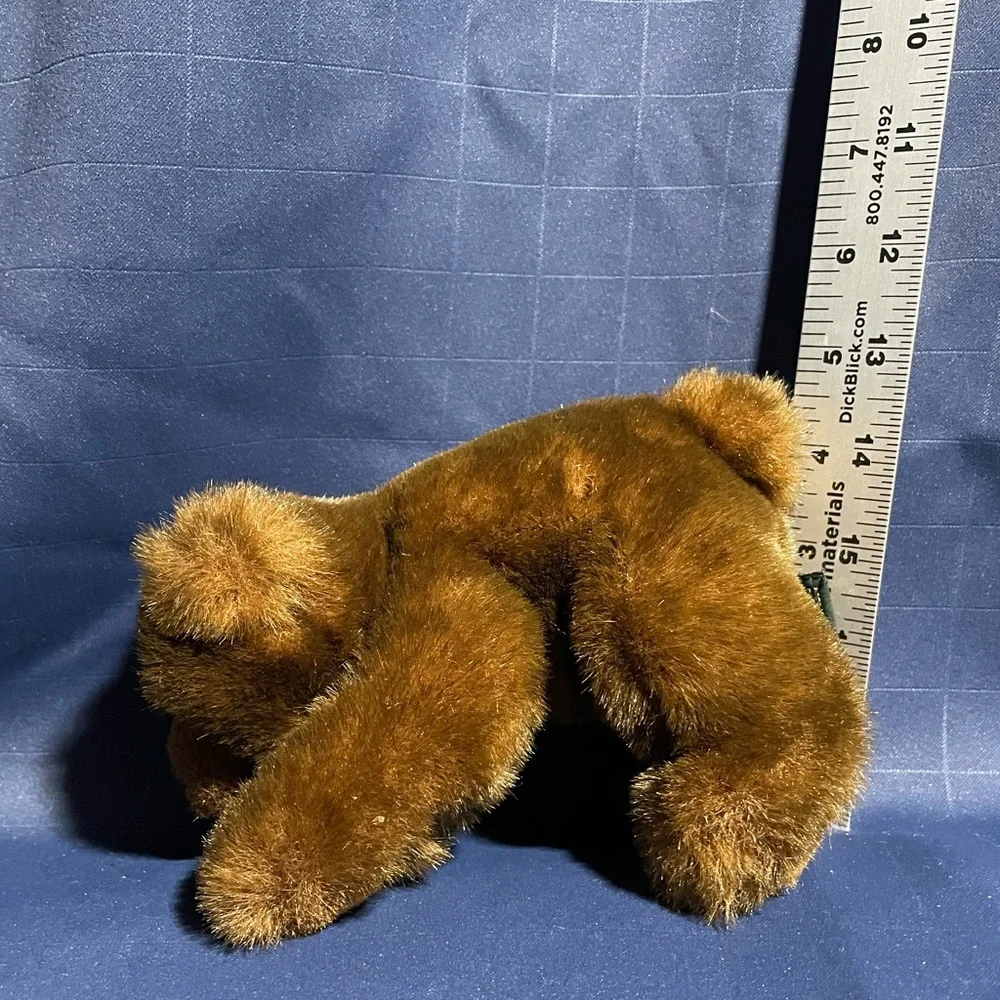 Russ Berrie & Co ‘Li’l Grizzly’ brown plush 8” bear EUC